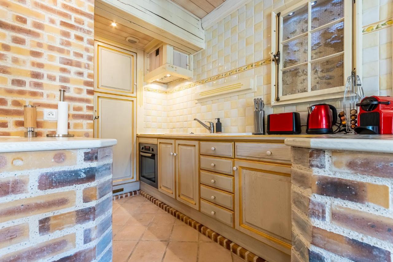 Le 01-GregIMMO-Appart'Hôtel Montbéliard Extérieur photo
